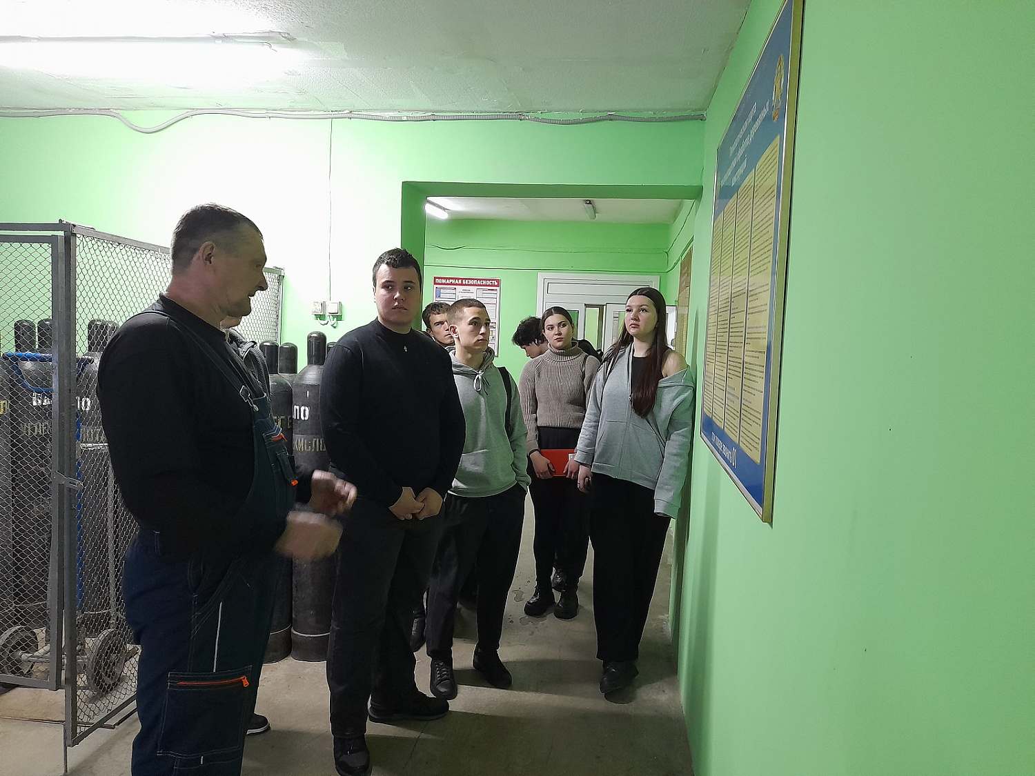 Студенты ДВГУПС открыли для себя мир пожарной безопасности