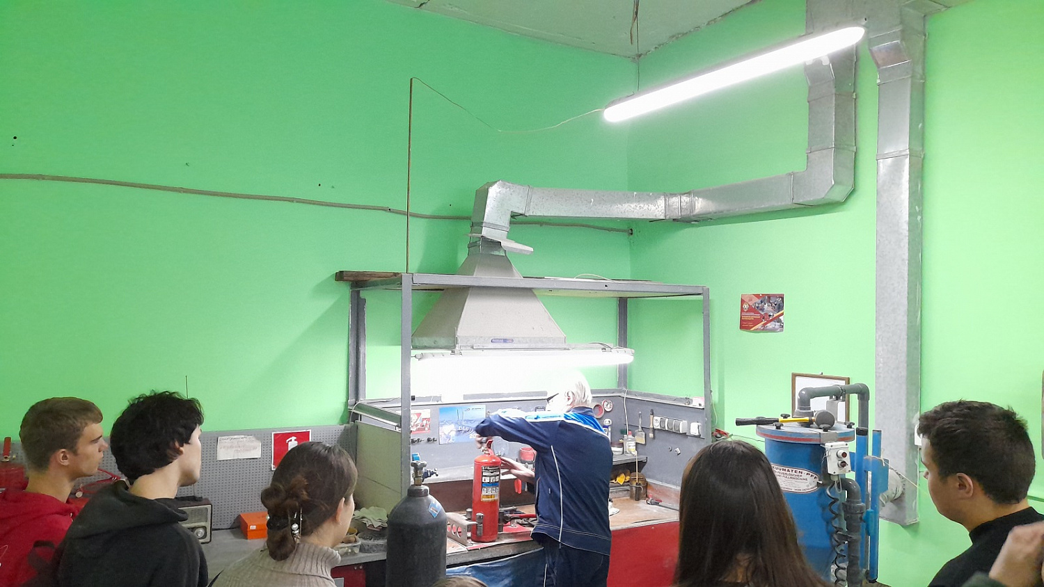 Студенты ДВГУПС открыли для себя мир пожарной безопасности