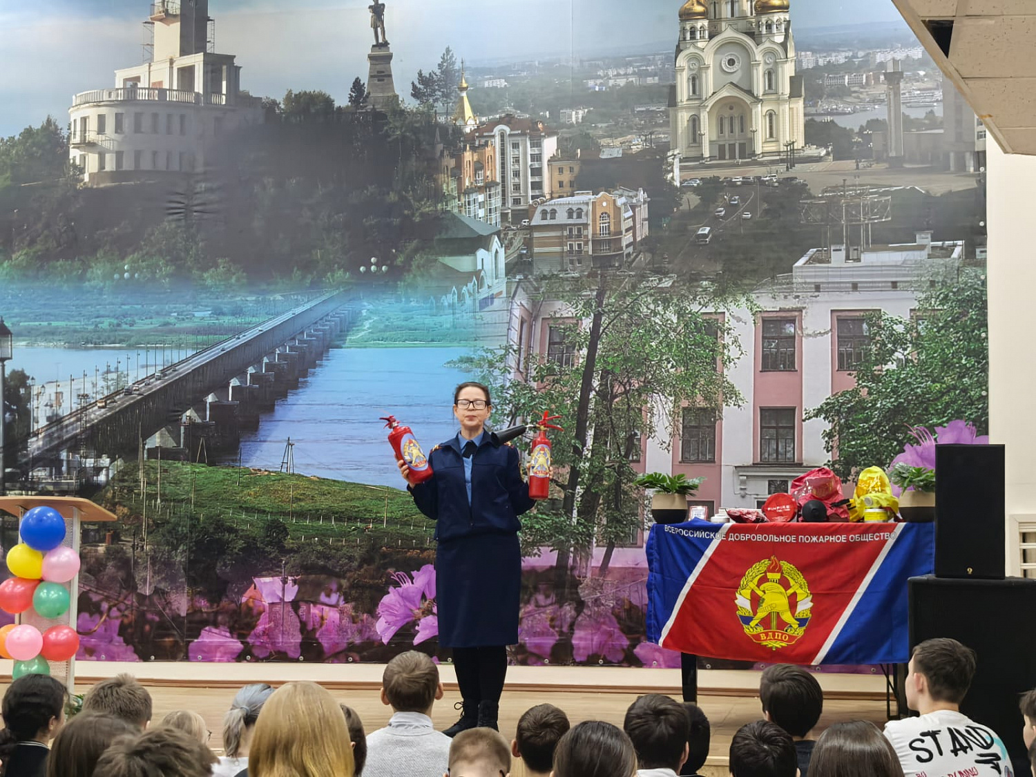 Уроки безопасности: как школьников учили противостоять огненной беде